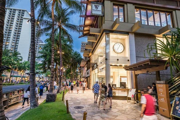 Heart Of Waikiki,1Bdrm,Free Parking, Wifi,No Resort Fees,Youtube,Netflix ! Honolulu Bagian luar foto