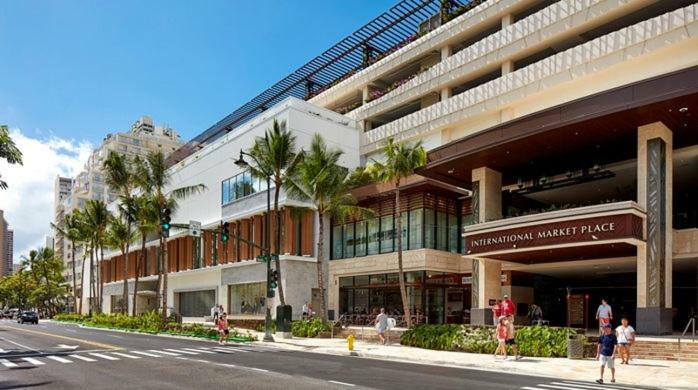 Heart Of Waikiki,1Bdrm,Free Parking, Wifi,No Resort Fees,Youtube,Netflix ! Honolulu Bagian luar foto